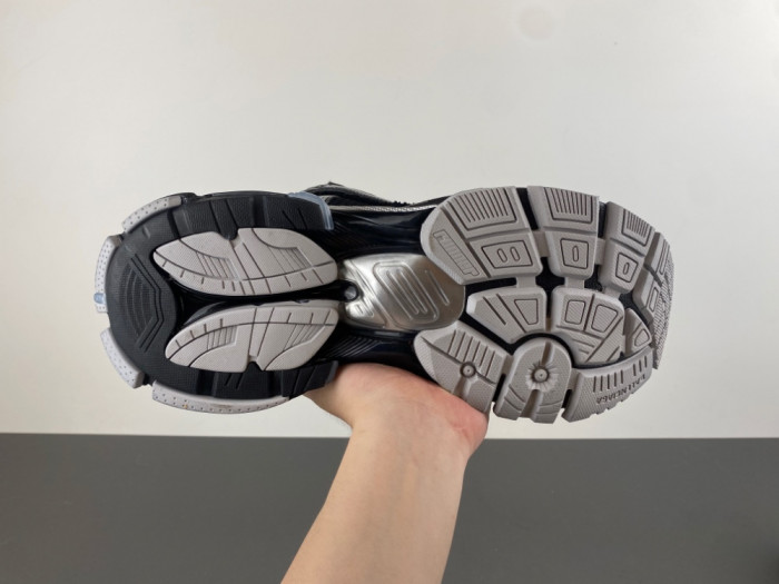 Balen Runner Sneakers 772774 W3RNY 0322