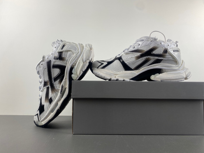 BALEN TRACK TRAINER 7.5 772774 WRUNG 9010