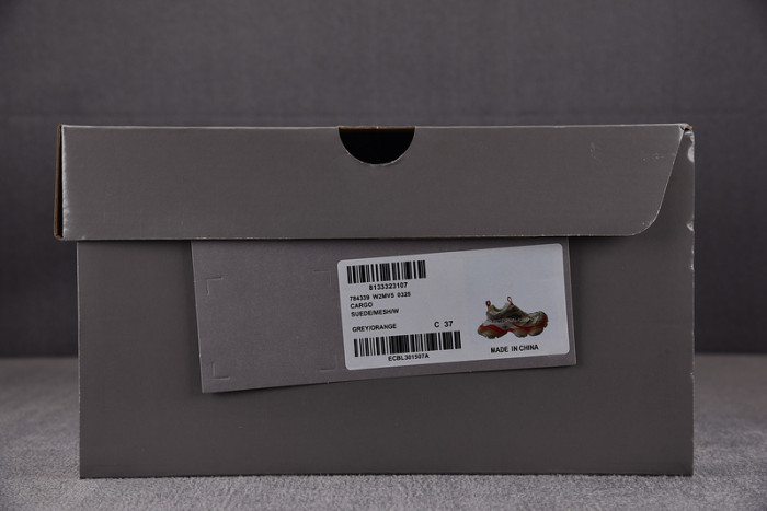 Balen Cargo panelled sneakers 784339 W2MV5 0325