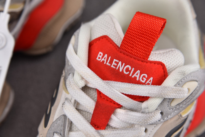 Balen Cargo panelled sneakers 784339 W2MV5 0325