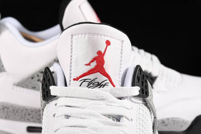 Air Jordan 4 OG “White Cement”  840606-192