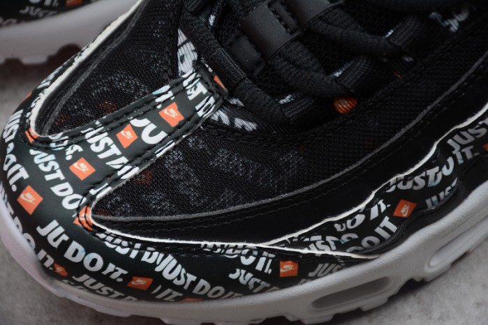 Nike Air Max 95 "Just Do It
