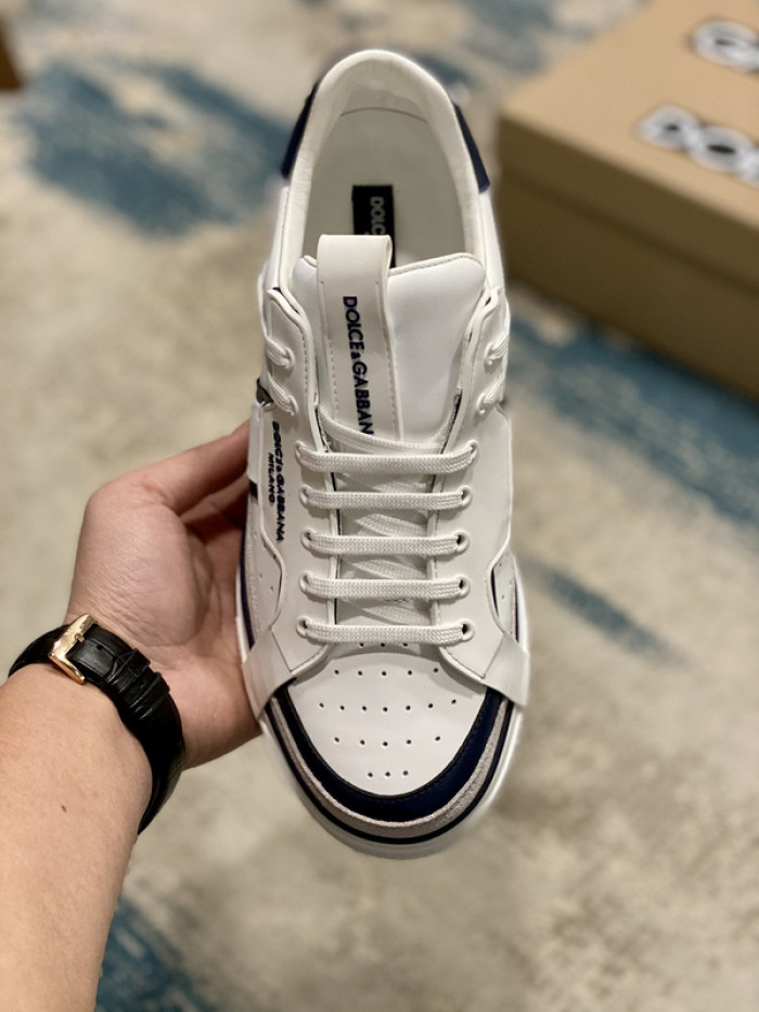 DG sneakers