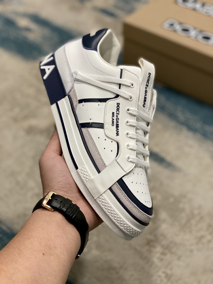 DG sneakers