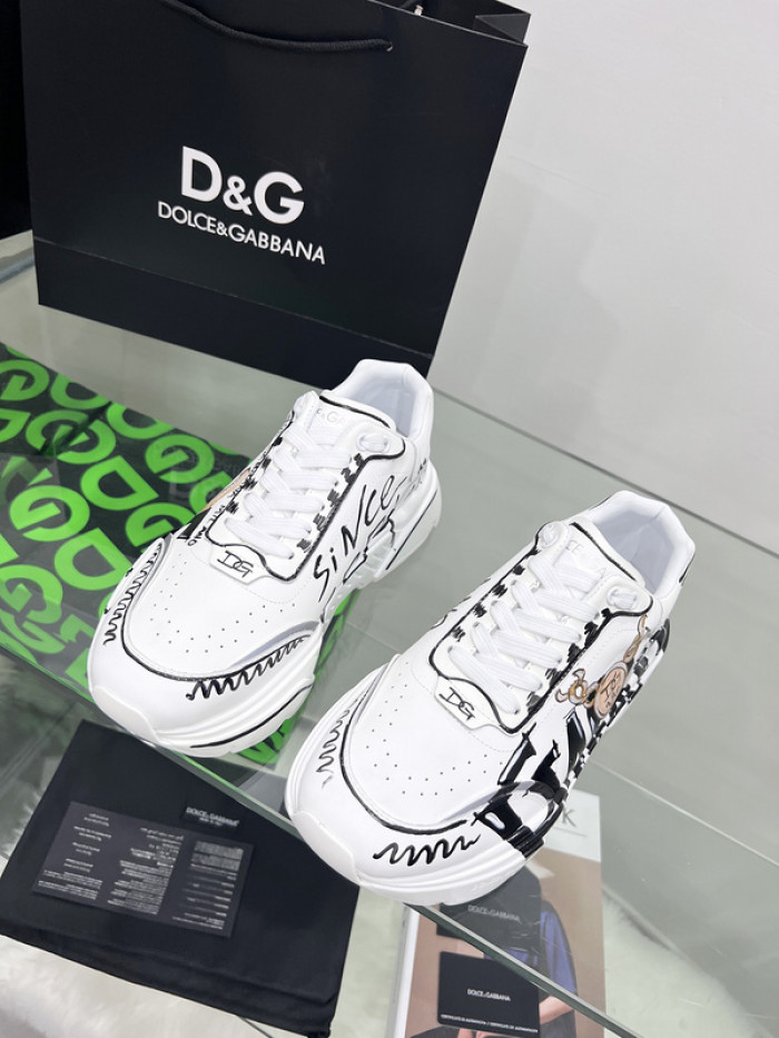 DG sneakers