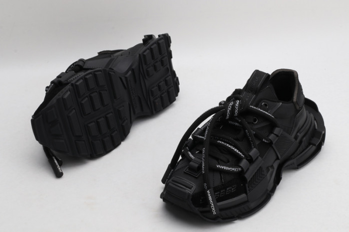 DG sneakers