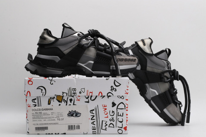 DG sneakers