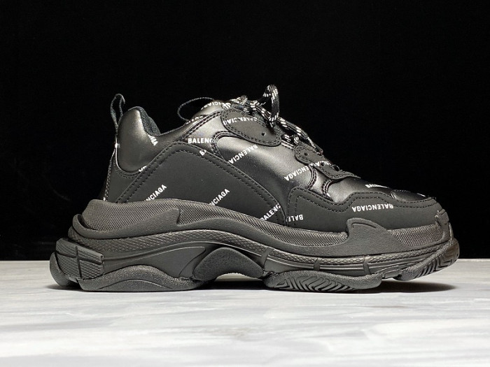 Balen TRIPLE S TRAINERS BLACK LETTERS  541624 W09O1 9013
