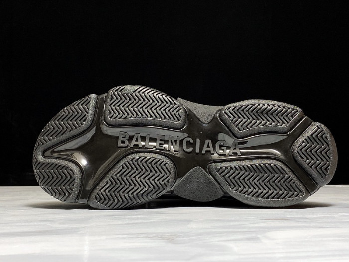 Balen TRIPLE S TRAINERS BLACK LETTERS  541624 W09O1 9013