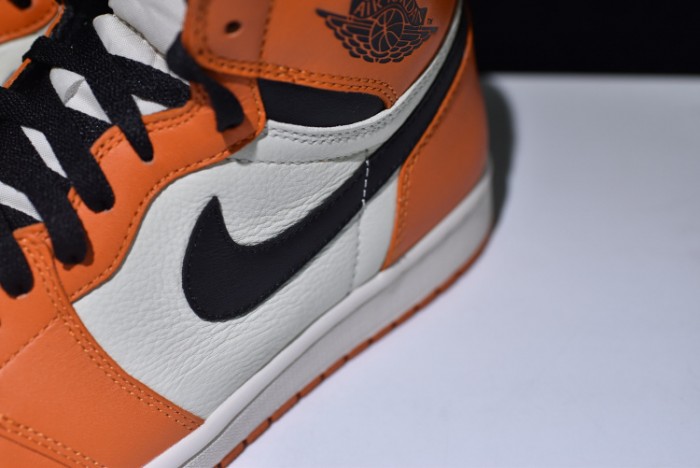 Air Jordan 1 Retro Reverse Shattered Backboard 555088-113