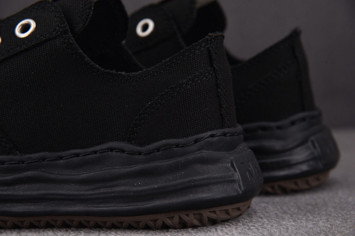 Ma*s*n mihara yasuhiro blakey sneakers