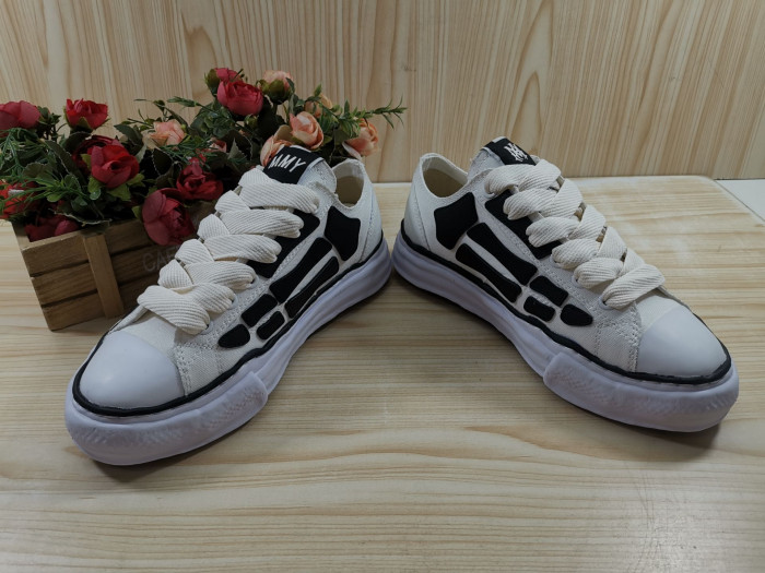 amiri x Ma*s*n mihara yasuhiro bone sneakers