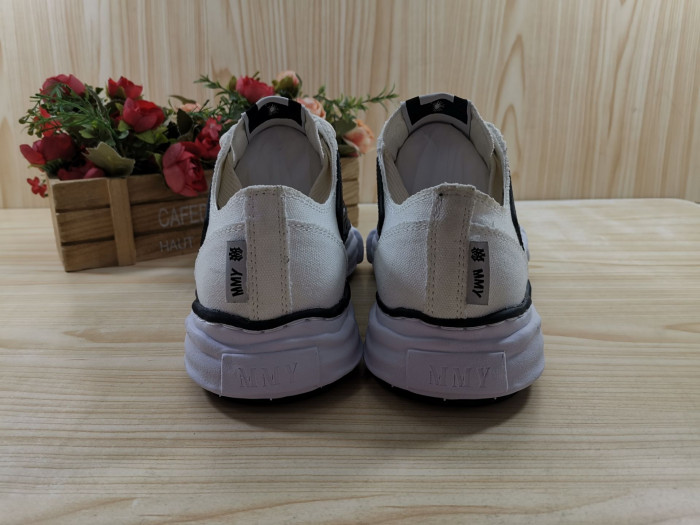 amiri x Ma*s*n mihara yasuhiro bone sneakers