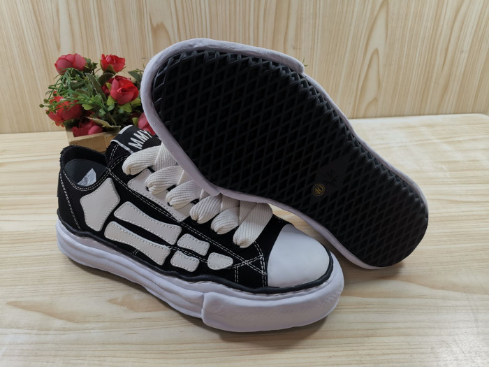 amiri x Ma*s*n mihara yasuhiro bone sneakers