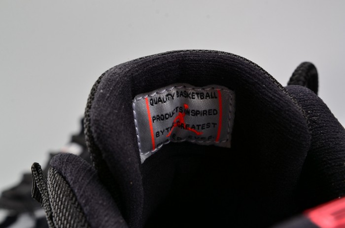 Air Jordan 11 Retro Low Infrared 528895-023