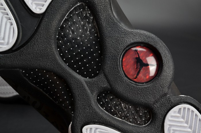 Air Jordan 13 Retro Love and Respect 888164-112