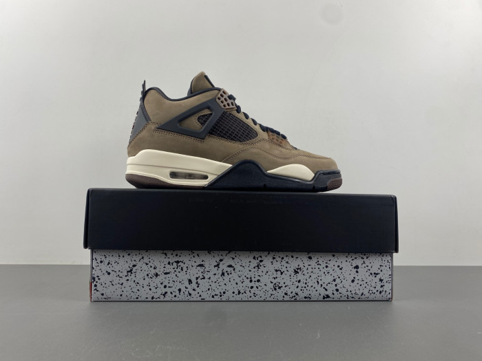 Travis Scott x Air Jordan 4 Retro Brown