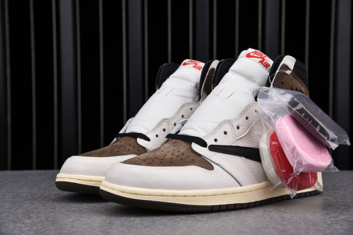 Travis Scott x Air Jordan 1 Retro High Reverse CD4487-101