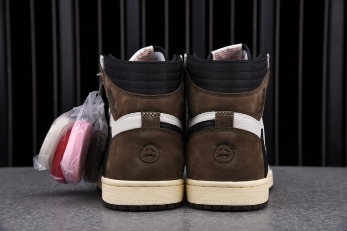 Travis Scott x Air Jordan 1 Retro High Reverse CD4487-101