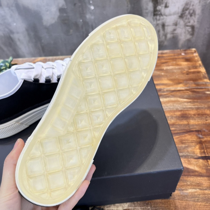 Amiri Sneakers