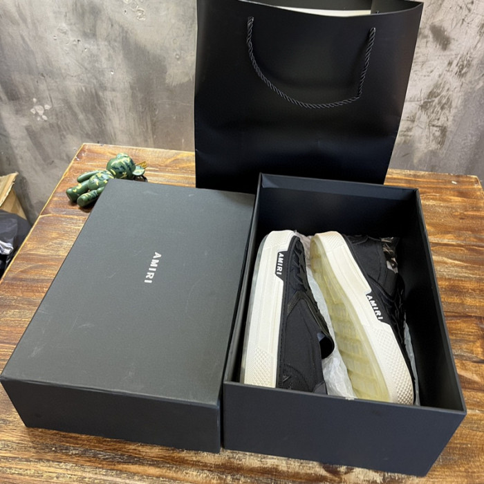 Amiri Sneakers