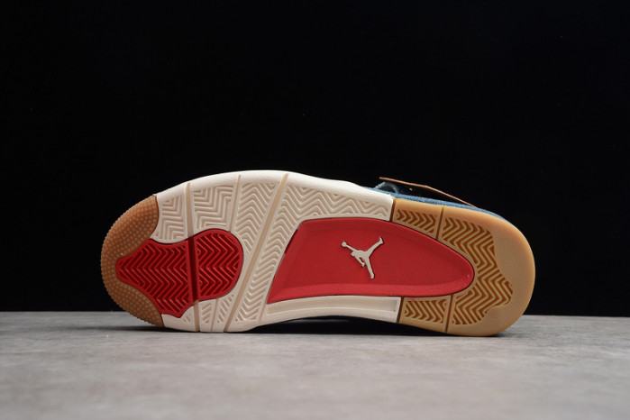 Air Jordan 4 Retro Levi