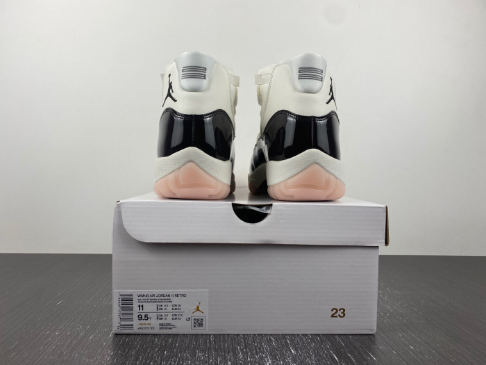 Air Jordan 11 WMNS “Neapolitan”  AR0715-101