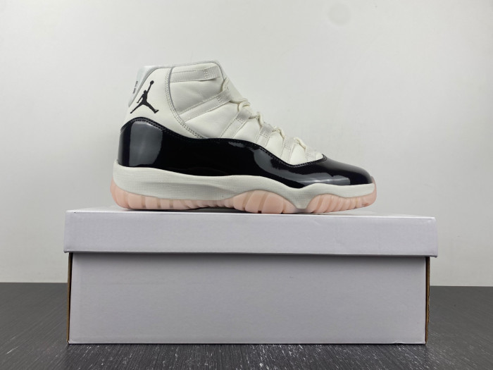 Air Jordan 11 WMNS “Neapolitan”  AR0715-101