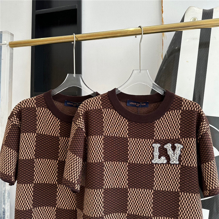 L1vv T-Shirt