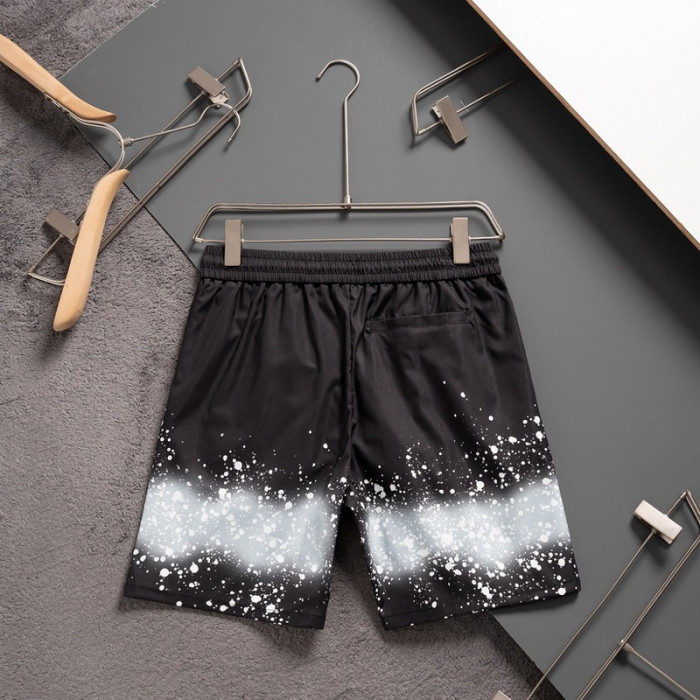 L1vv Short