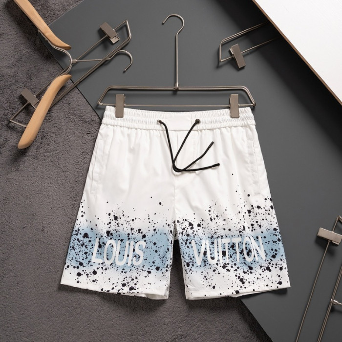 L1vv Short