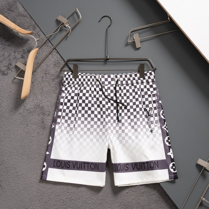 L1vv Short