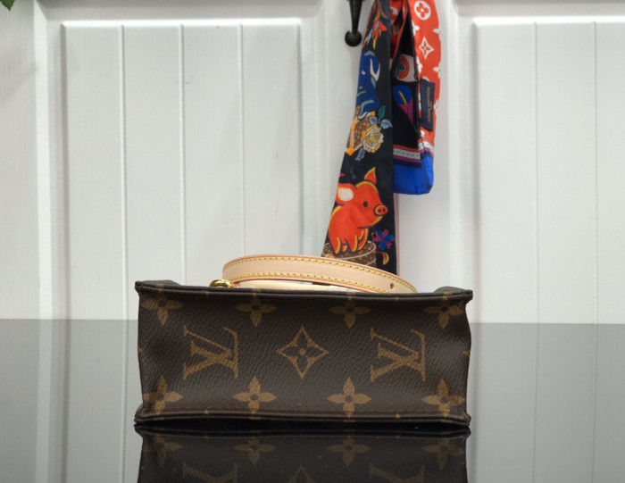 LIVV Onthego Bag-17x14x5.5CM