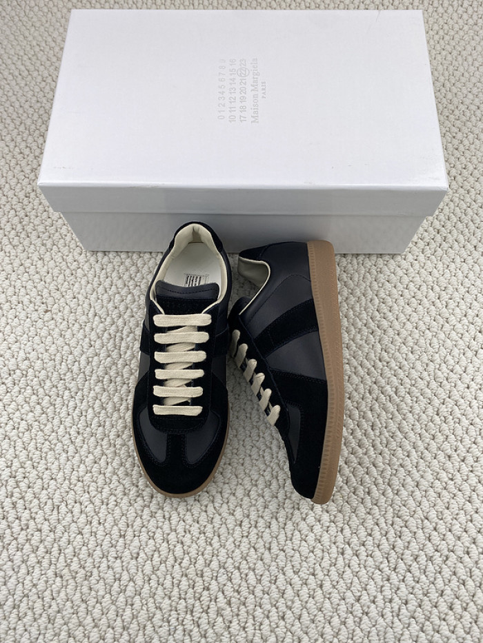 ma*s*n Ma*i*la shoes