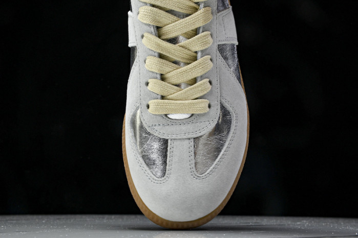 ma*s*n Ma*i*la shoes