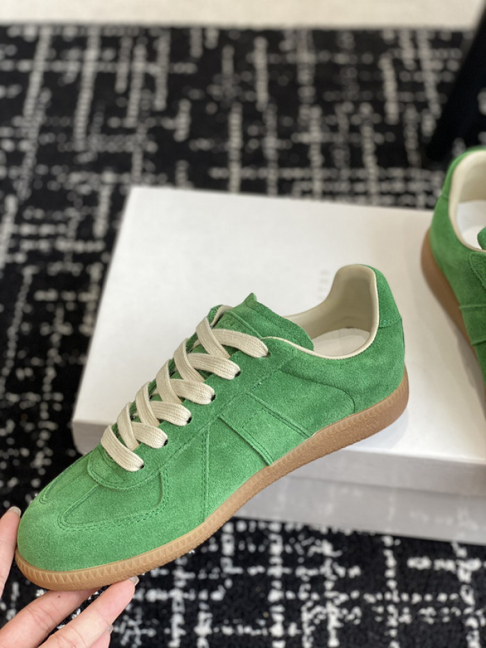 ma*s*n Ma*i*la shoes