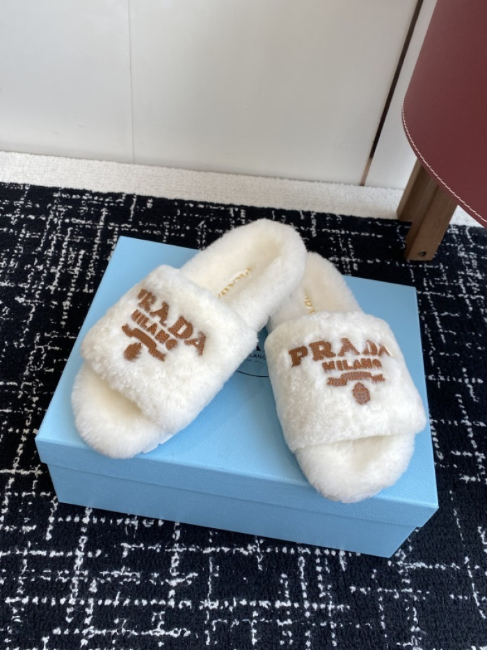 Prada Slides
