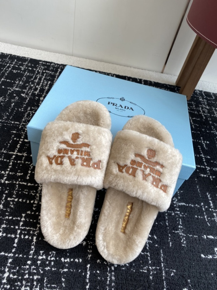 Prada Slides