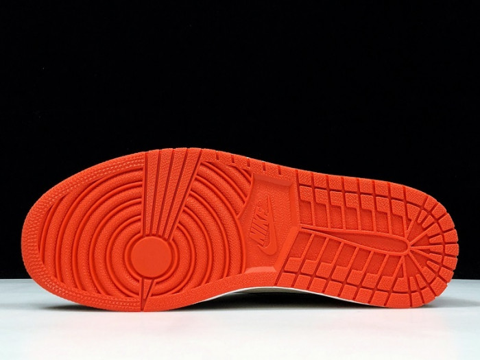 AIR JORDAN 1 RETRO HIGH OG-SF "SOLEFLY" AV3905-138