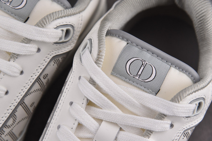 B27 SNEAKER