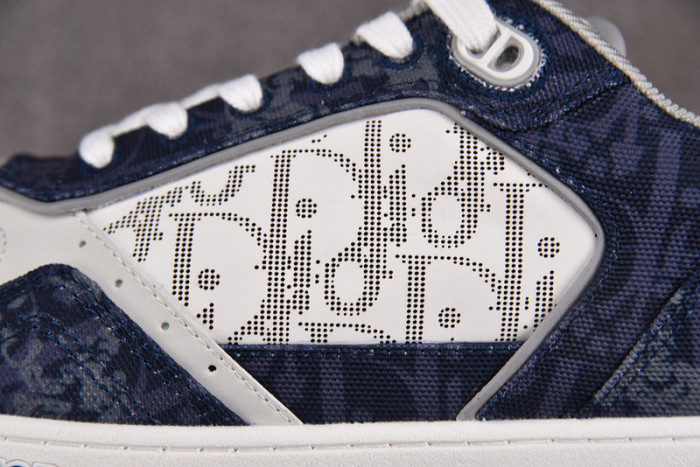 B27 SNEAKER