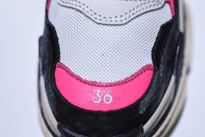 Balen 17Fw Triple S Black Pink Women Sneaker 483523 W06E3 8080