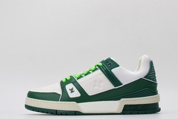 L1VV TRAINER
