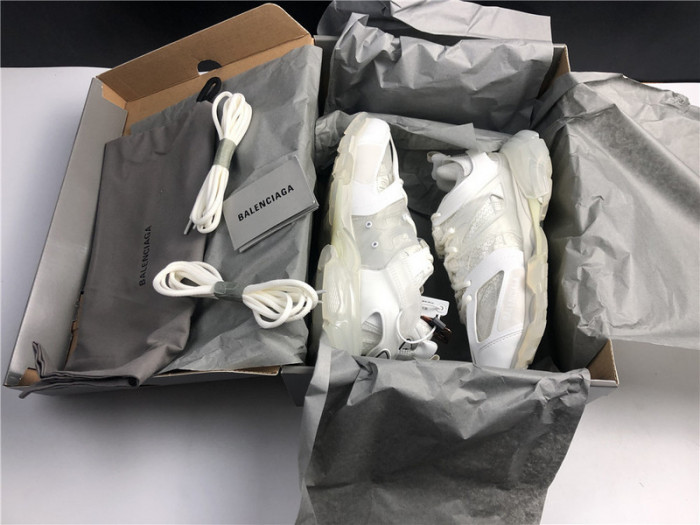 BALEN TRACK SNEAKER 542023 W3AC1 2050