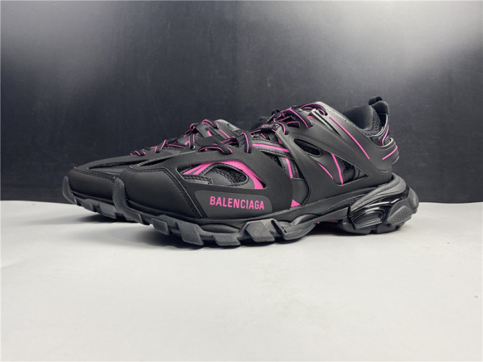 Balen Track Sneaker Pink and Black 542023 W2LA1 2046