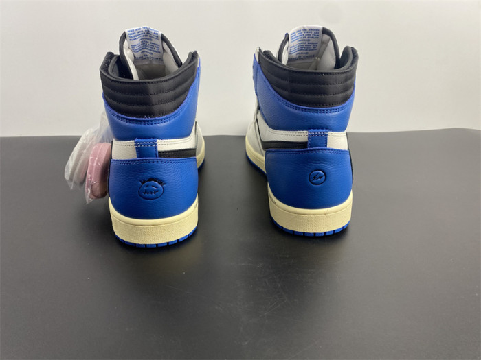 Air Jordan 1 High OG SP fragment design x Travis Scott DH3227-105