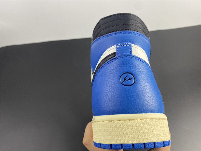 Air Jordan 1 High OG SP fragment design x Travis Scott DH3227-105
