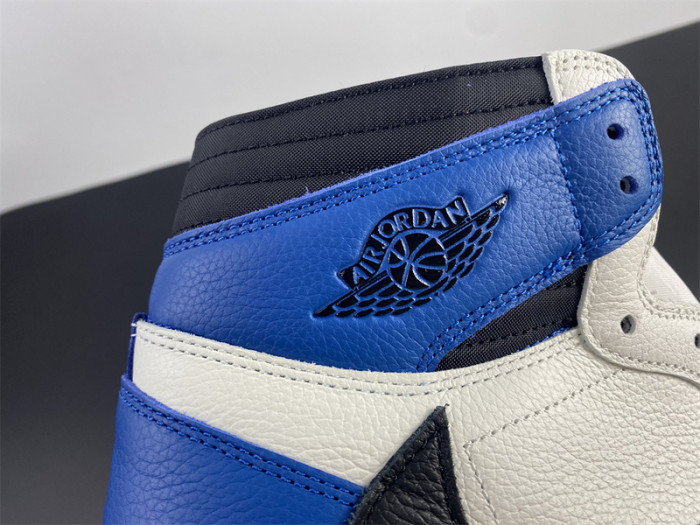 Air Jordan 1 High OG SP fragment design x Travis Scott DH3227-105