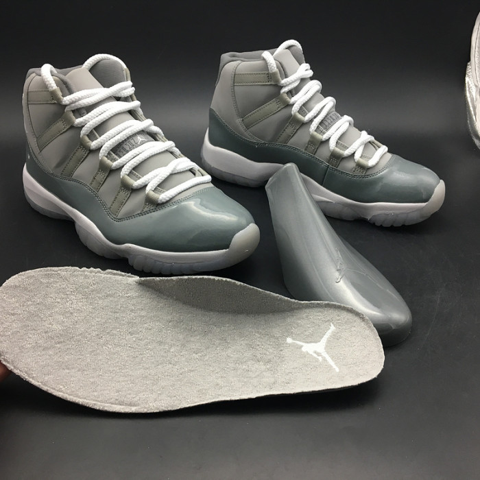 Air Jordan 11 Retro 