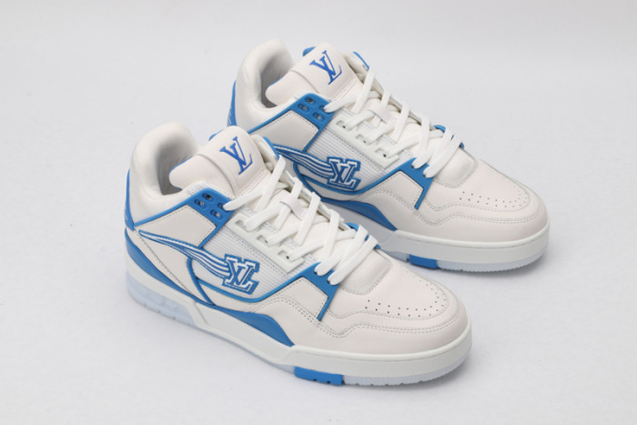L1VV TRAINER